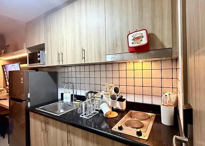 Elcapri Staycation Unit 2 - Shore 2 *
